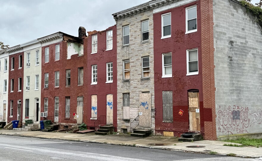 In the last few years, efforts to remove vacant properties have yielded slow progress. Photo by Rachel Baye/WYPR.