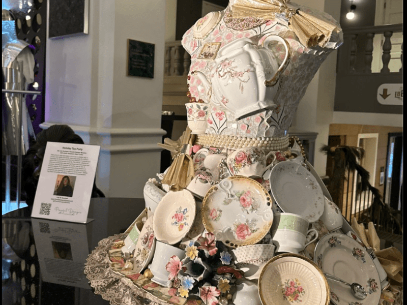 dress made of plates and tablecloth